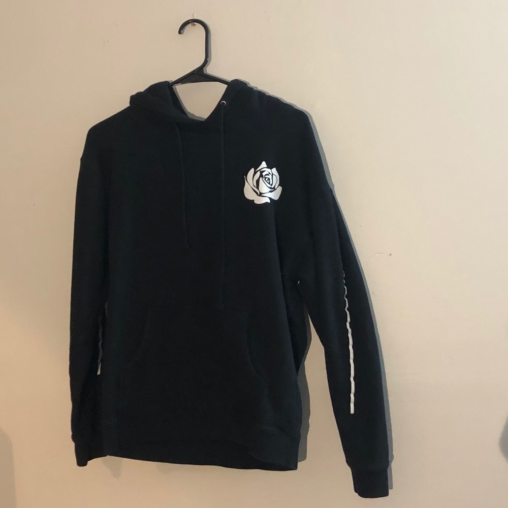 Chelsea Cutler sleeping with roses merch